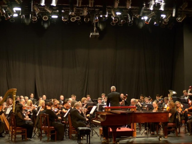 La Orquesta Sinfnica Municipal brill en el beneficio a Corim